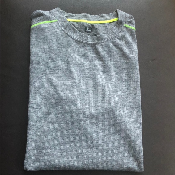 New with tags John Deere t-shirt size large - Picture 3 of 4